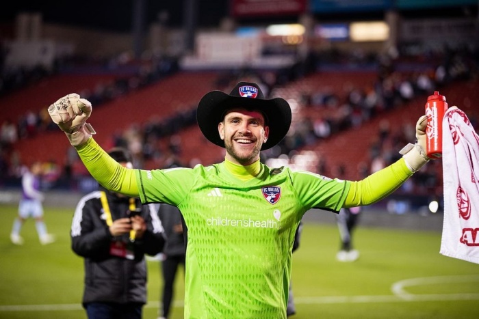 Maarten Paes masuk daftar 30 pemain MLS All Stars 2024 (Instagram/@maartenpaes) - Image