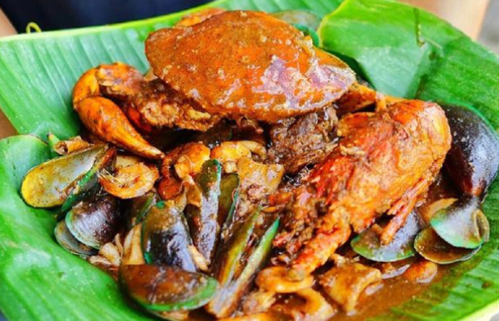 Rekomendasi 3 Tempat Makan Seafood Kaki Lima di Surabaya. (Instagram @seafoodnarako.id) - Image