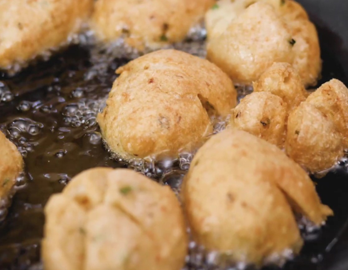 Resep Bakso Goreng yang Enak dan Mudah Dibuat di Rumah - Image