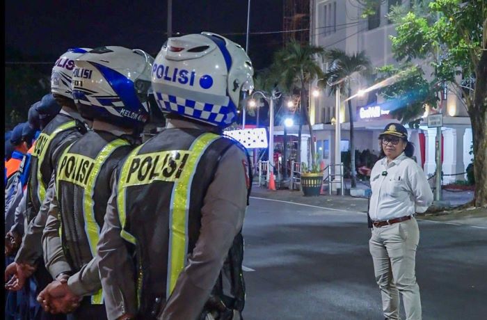 Dishub Kota Surabaya kembali mengamankan juru parkir (jukir) liar di kawasan zona Eropa, Kota Lama Surabaya, Sabtu (13/7). (Pemkot Surabaya) - Image