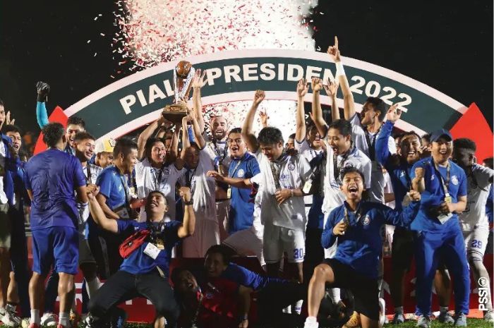 Piala Presiden 2024 rasanya akan berbeda tanpa kehadiran Persebaya Surabaya. (Instagram/@pialapresiden) - Image