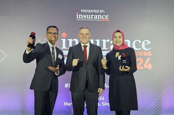 BRI Insurance meraih dua penghargaan sekaligus pada acara Insurance Asia Awards 2024. (BRINS) - Image