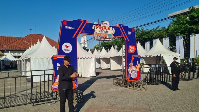 Pos Indonesia menggelar PosAja! UMKM Fest 2024 di Pos Block Surabaya, Jalan Kebon Rojo, Kota Surabaya, pada Rabu (17/7). (Istimewa) - Image
