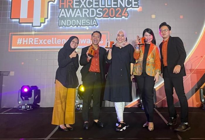 PT SIER menangkan Bronze Medal kategori Best HR Team (SME) pada Human Resources Excellence Awards Indonesia 2024. (Istimewa) - Image