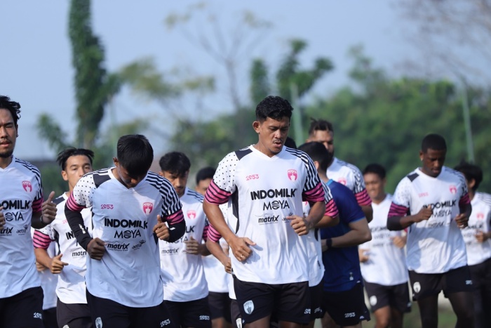 Para pemain Persita Tangerang akan menjalani pemusatan latihan di Jogjakarta sebelum bersaing di Liga 1 musim depan. (Badan Liga Indonesia) - Image