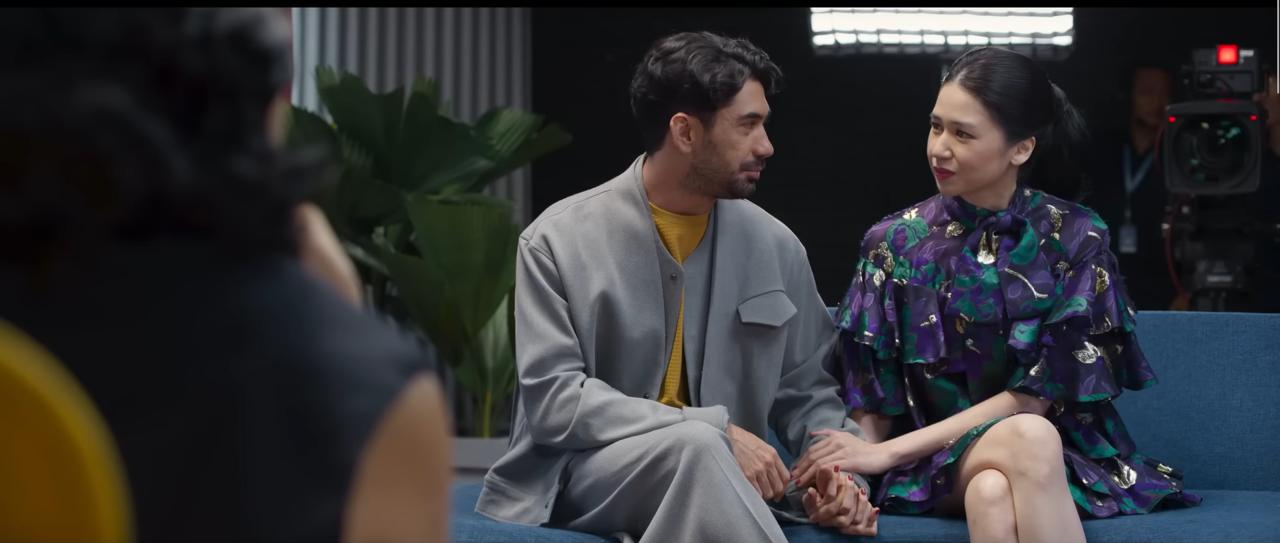 Reza Malik (Reza Rahadian) dan Ava (Laura Basuki) dalam aktingnya di film Heartbreak Motel. (Foto: Visinema Pictures) - Image