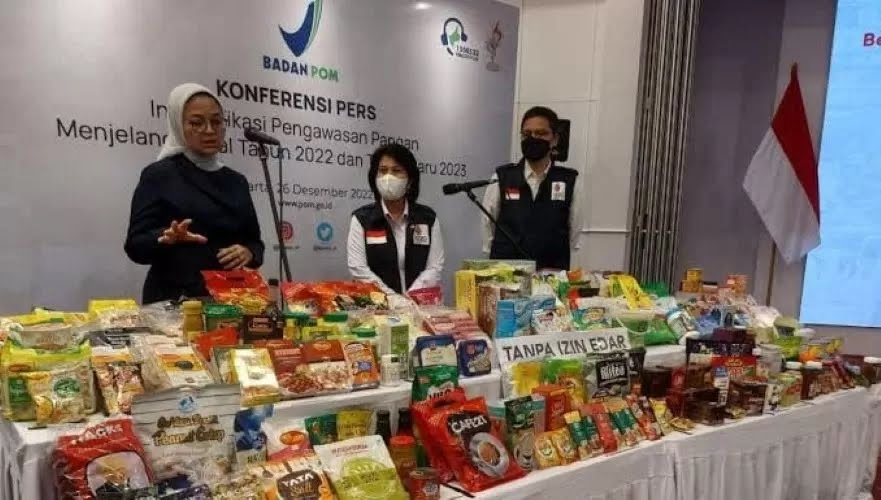 BPOM melakukan konferensi pers soal makanan yang ditengarai berbahaya. (Istimewa) - Image