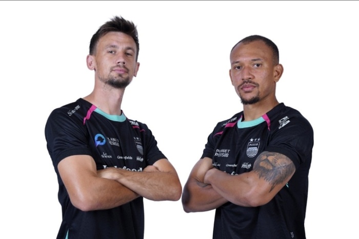 Persib Bandung akan mengenakan jersey warna hitam saat menjalani laga pembuka Liga 1 2024/2025. (Badan Liga Indonesia) - Image