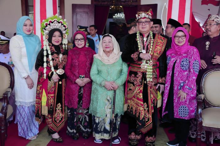 Pj Gubernur Jatim Adhy Karyono. (Pemprov Jatim) - Image