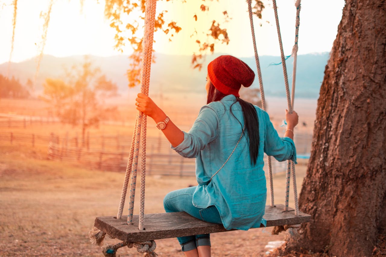 Weton dengan kepribadian luar biasa menurut Primbon Jawa. (Pexels/Walter Torres) - Image