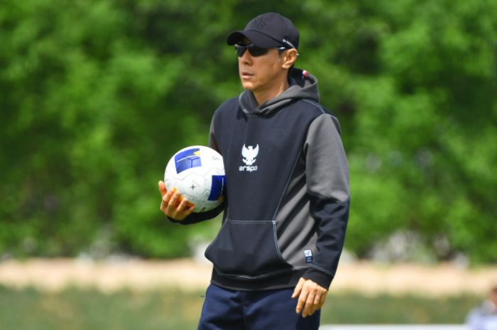 Malik Risaldi dicoret Shin Tae-yong jelang Kualifikasi Piala Dunia 2026 dan masih jalani pemulihan bersama Persebaya Surabaya. (pssi.org) - Image