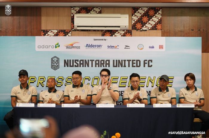 El Rumi, presiden NUFC saat Team dan jersey launching Nusantara United FC untuk Liga 2 Indonesia 2024/2025. (Instagram @nusantaraunitedfc) - Image