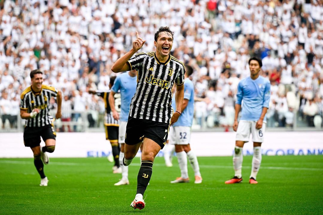 Liverpool tertarik untuk membeli Federico Chiesa. (Instagram @fedexchiesa) - Image