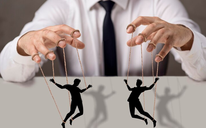 ilustrasi seseorang yang sulit dipercaya/ Sumber foto: Freepik - Image