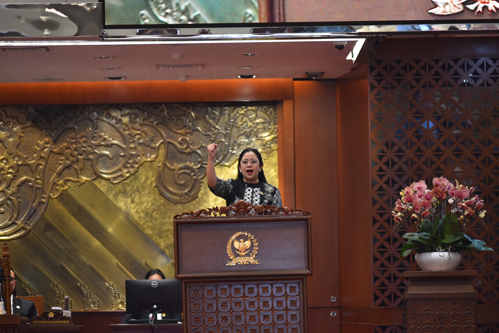 Ketua DPR RI Puan Maharani dalam Rapat Paripurna khusus HUT ke-79 DPR RI di Gedung Nusantara II, Kompleks Parlemen, Senayan, Jakarta, Kamis (29/8). (istimewa) - Image