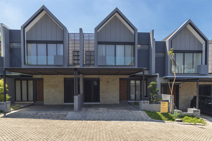 UNIT FAVORIT: Tipe Jadine didesain modern dengan luas tanah 135 m2 dan luas bangunan 210 m2. Dilengkapi pula dengan skylight dan indoor garden. - Image