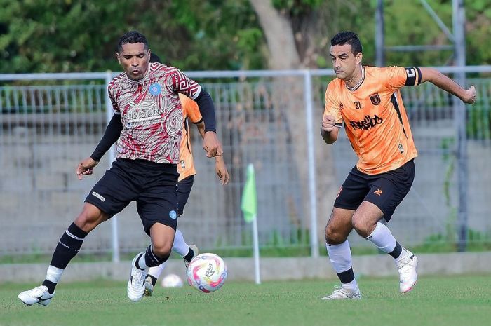 Persibo Bojonegoro siap bersaing jadi salah satu tim terbaik di Liga 2 Indonesia 2024/2025. (Instagram/@persibo.bojonegoro) - Image