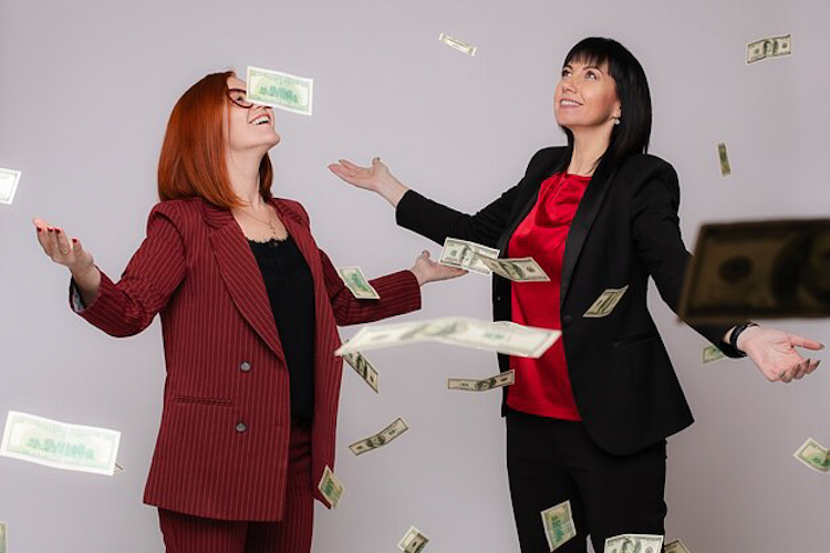 10 tanggal lahir orang yang selalu punya rejeki dan keberuntungan yang tiada habisnya (Freepik) - Image