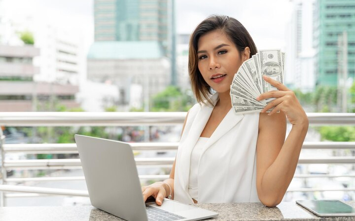 ilustrasi seseorang yang memiliki weton balungan nigrat/ Sumber foto: Freepik - Image