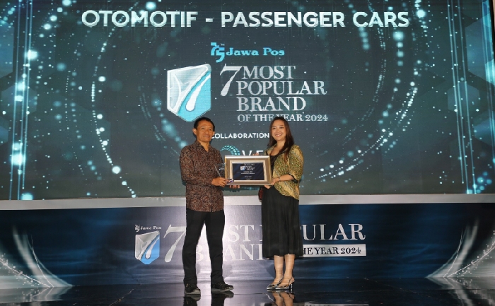 PT Honda Prospect Motor meraih penghargaan bergengsi sebagai “Most Popular Brand” pada Sektor Otomotif untuk kategori Passenger Car melalui Honda HR-V. - Image
