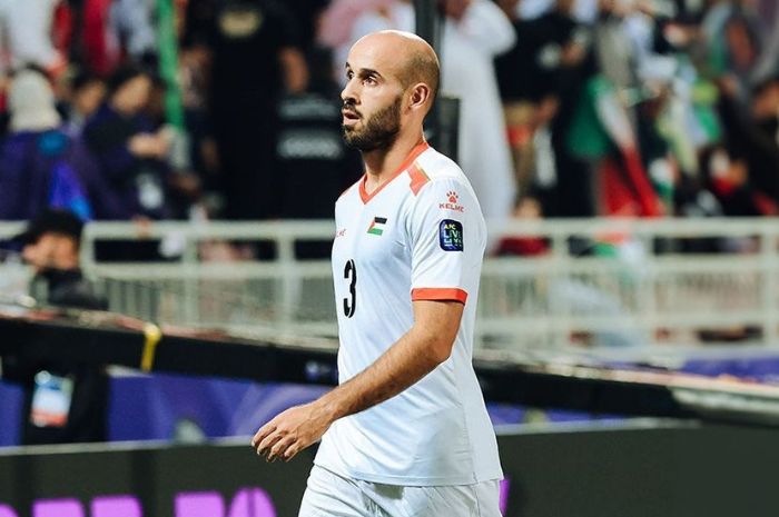 Mohammed Rashid, bintang Persebaya Surabaya, berhasil curi satu poin dari kandang Korea Selatan bersama Timnas Palestina. (Instagram/@moerashid95) - Image