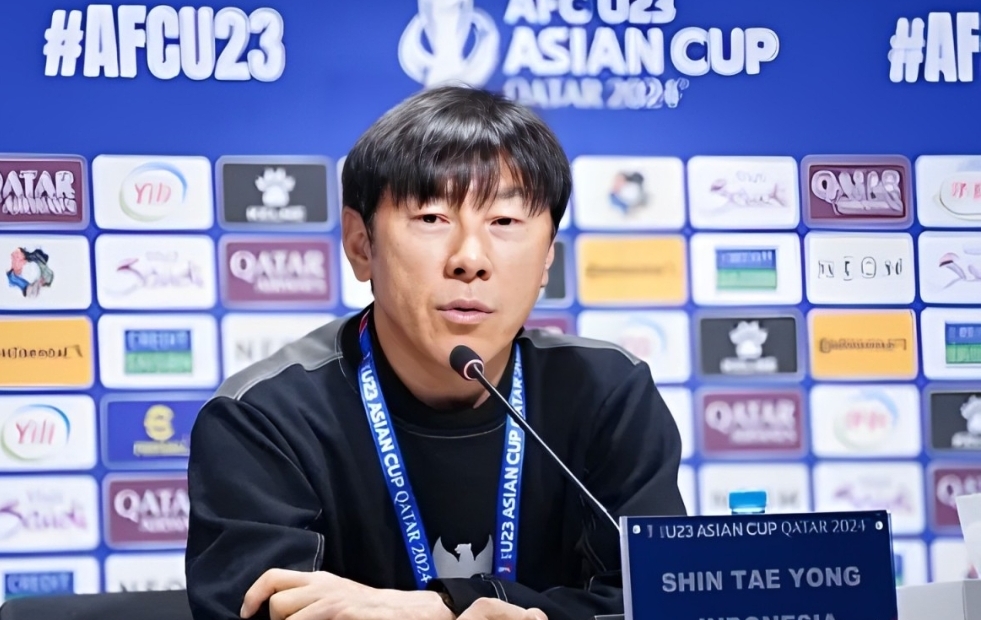 Pelatih Timnas Indonesia Shin Tae-yong berbicara usai laga lawan Arab Saudi. (PSSI/Antara) - Image