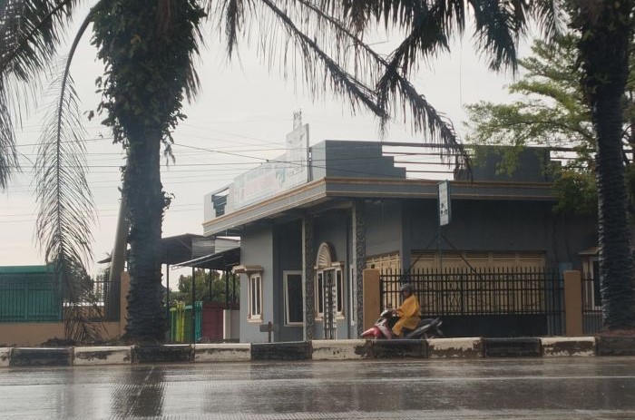 Hujan di Kota Palembang, Senin (9/9). (M Imam Pramana/Antara) - Image