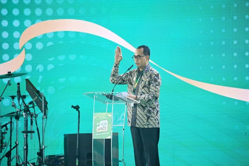 Hub Talks: Future Ready Aviation Professionals, Strategies for Achieving Indonesia Emas 2045, di JIExpo Kemayoran, Jakarta, Sabtu. (ANTARA) - Image