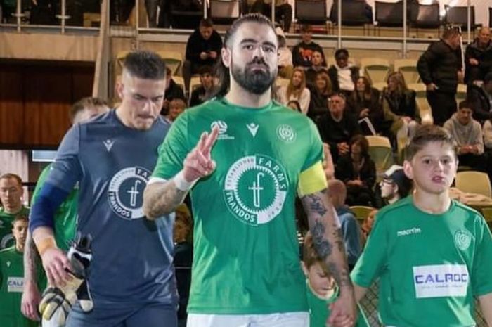 Aryn Williams yang didapuk sebagai kapten Kingsway Olympic ketika mengalahkan Balcatta Etna 3-1. (Instagram/@olympic_kingsway_sc) - Image