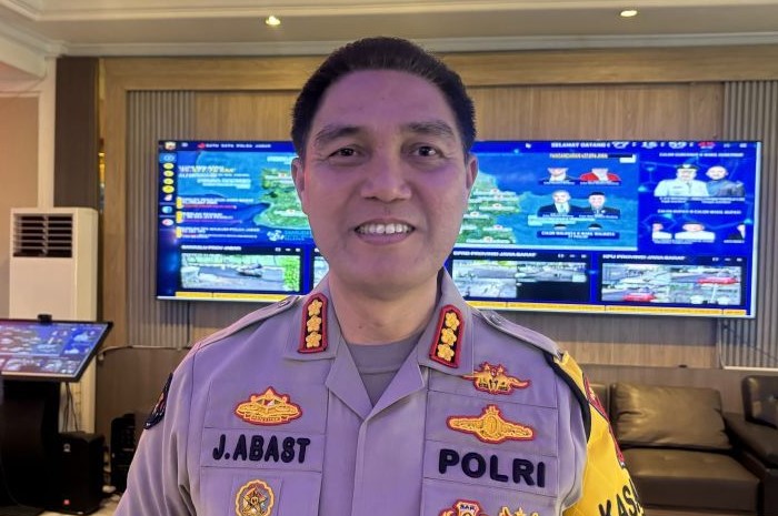 Kabidhumas Polda Jabar Kombespol Jules Abraham Abast. (Rubby Jovan/Antara) - Image