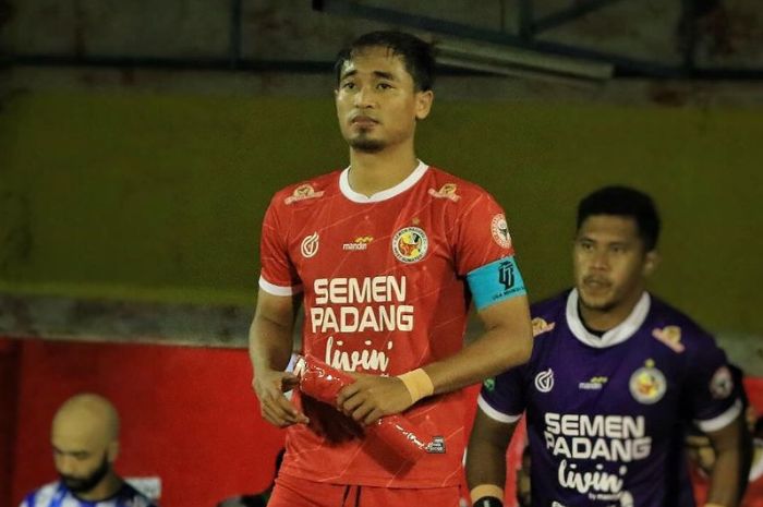 Rosad Setiawan tercatat sebagai pencetak gol termuda Semen Padang di era Liga 1 Indonesia. (Instagram/@rosadsetiawn_) - Image