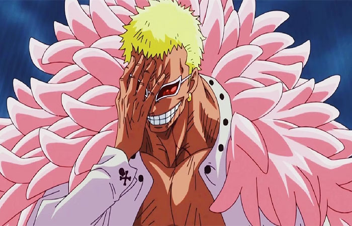 Donquixiote Doflamingo tidak hanya kuat dari segi fisik dan kemampuan tarung, tapi juga punya otak cerdas. (CBR)