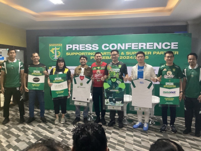 Kehadiran Muhammad Hidayat untuk Persebaya Surabaya di Liga 1 Indonesia 2024/2025 sangat dinantikan oleh suporter. (Moch. Rizky Pratama Putra/JawaPos.com) - Image