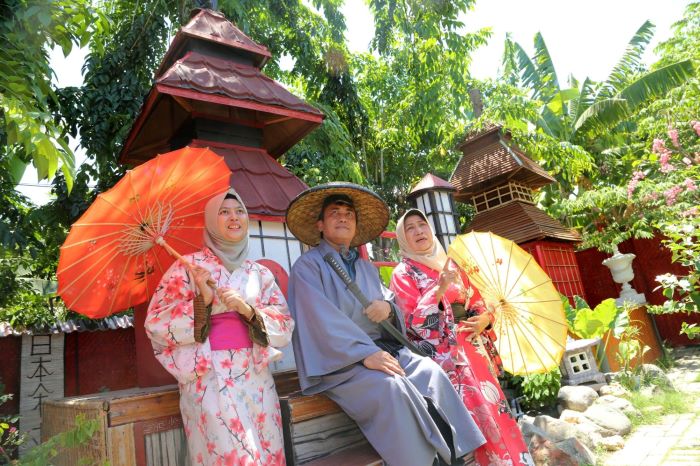 Salah satu bagian dari kampung tematik Wethan Wonderland Banjarsugihan Surabaya. (Pemkot Surabaya) - Image