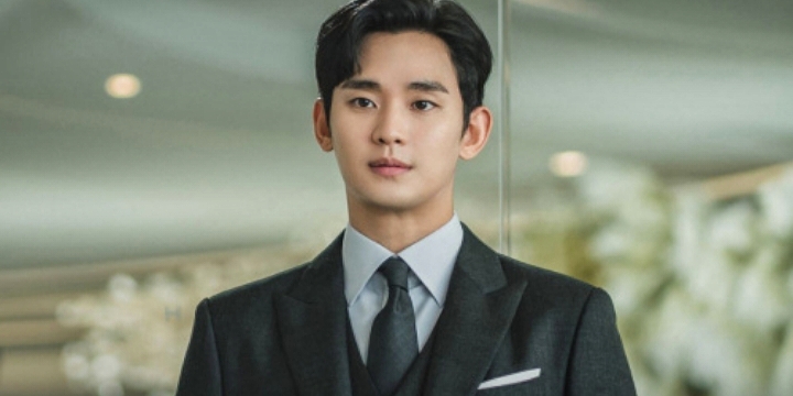 Kim Soo Hyun. Sumber foto: Pinkvilla - Image