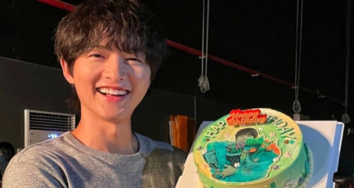 Song Joong Ki berulang tahun ke-39. (Pinkvilla) - Image