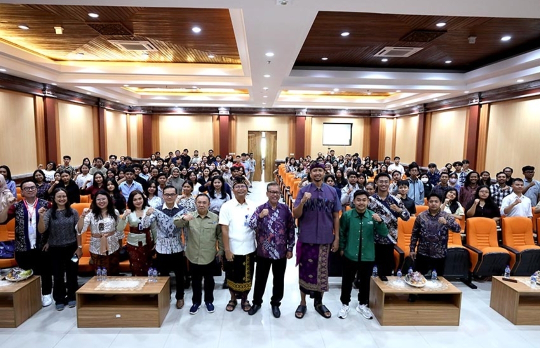 Kemenpora RI berkolaborasi dengan Badan Kependudukan dan Keluarga Berencana Nasional (BKKBN) mengelar kegiatan Keluarga Muda Berdaya X Siap Nikah Goes to Campus. (Kemenpora RI) - Image