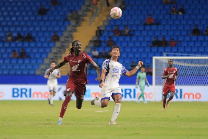 PSM saat menghadapi PSIS Semarang. (Liga Indonesia Baru) - Image