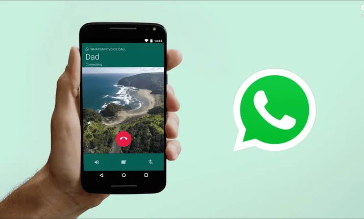 Ilustrasi: Panggilan telepon di WhatsApp. (Smartprix) - Image