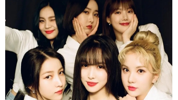 Girlgrup GFRIEND. (Soompi) - Image