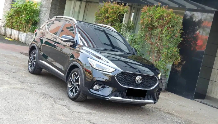 MG ZS, SUV lumayan mewah dari Tiongkok harganya sekarang jatuh. (OLX). - Image