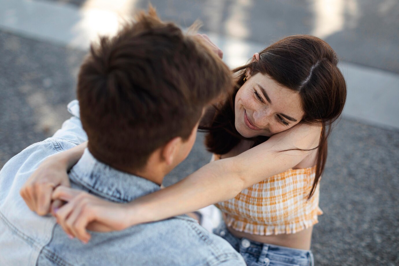 Cinta bertepuk sebelah tangan (Freepik) - Image