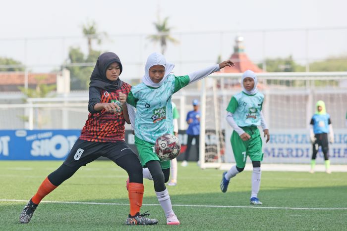 Pertandingan final MilkLife Soccer Challenge - Kudus Series 3 2024 di Supersoccer Arena, Kudus. (Istimewa) - Image