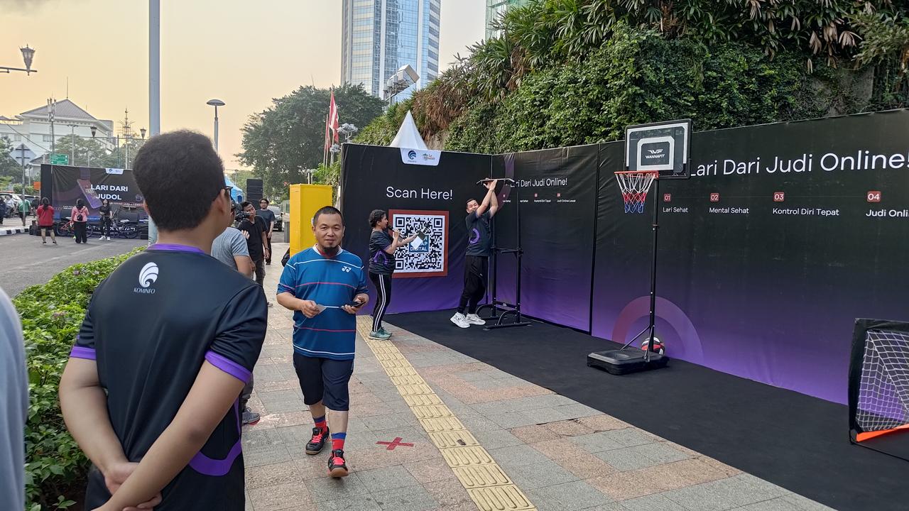Olahraga running bertajuk Lari Dari Judol Kementerian Kominfo di Jakarta. (Foto: Humas Kominfo) - Image