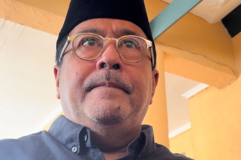 Politikus sekaligus aktor Rano Karno mengenang mendiang Marissa Haque. (ANTARA) - Image