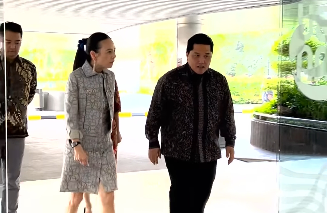 Madam Pang bersama Erick Thohir dalam kunjungannya ke Indonesia. (Instagram erickthohir) - Image