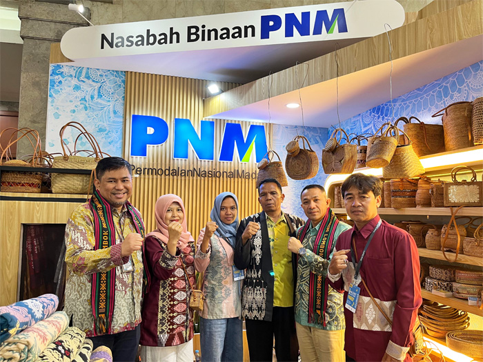 PT Permodalan Nasional Madani (PNM) kembali mengajak sejumlah nasabah PNM Mekaar unggulan untuk berpartisipasi dalam International Handicraft Trade Fair INACRAFT 2024. (Istimewa). - Image