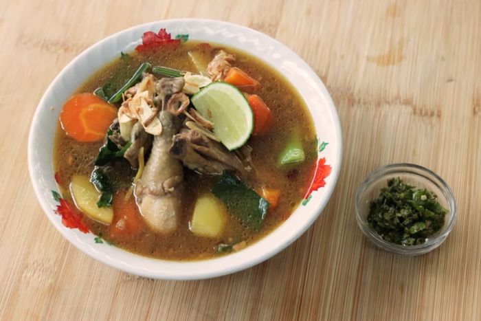 Tampilan resep sop ayam tauco ala Devina Hermawan. - Image