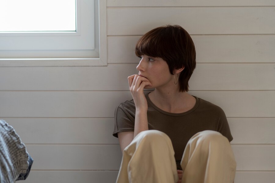 Orang introvert dianggap sombong. (Freepik) - Image