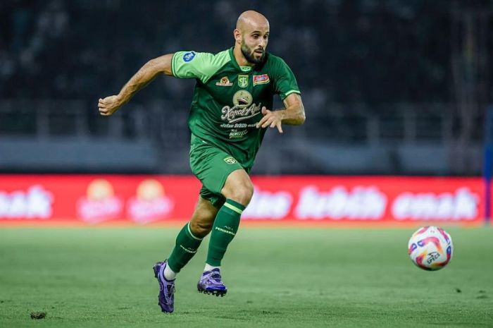Mohammed Rashid sudah punya rencana jangka panjang terkait kariernya jika sudah tak bermain sepak bola lagi. (Instagram @moerashid95) - Image